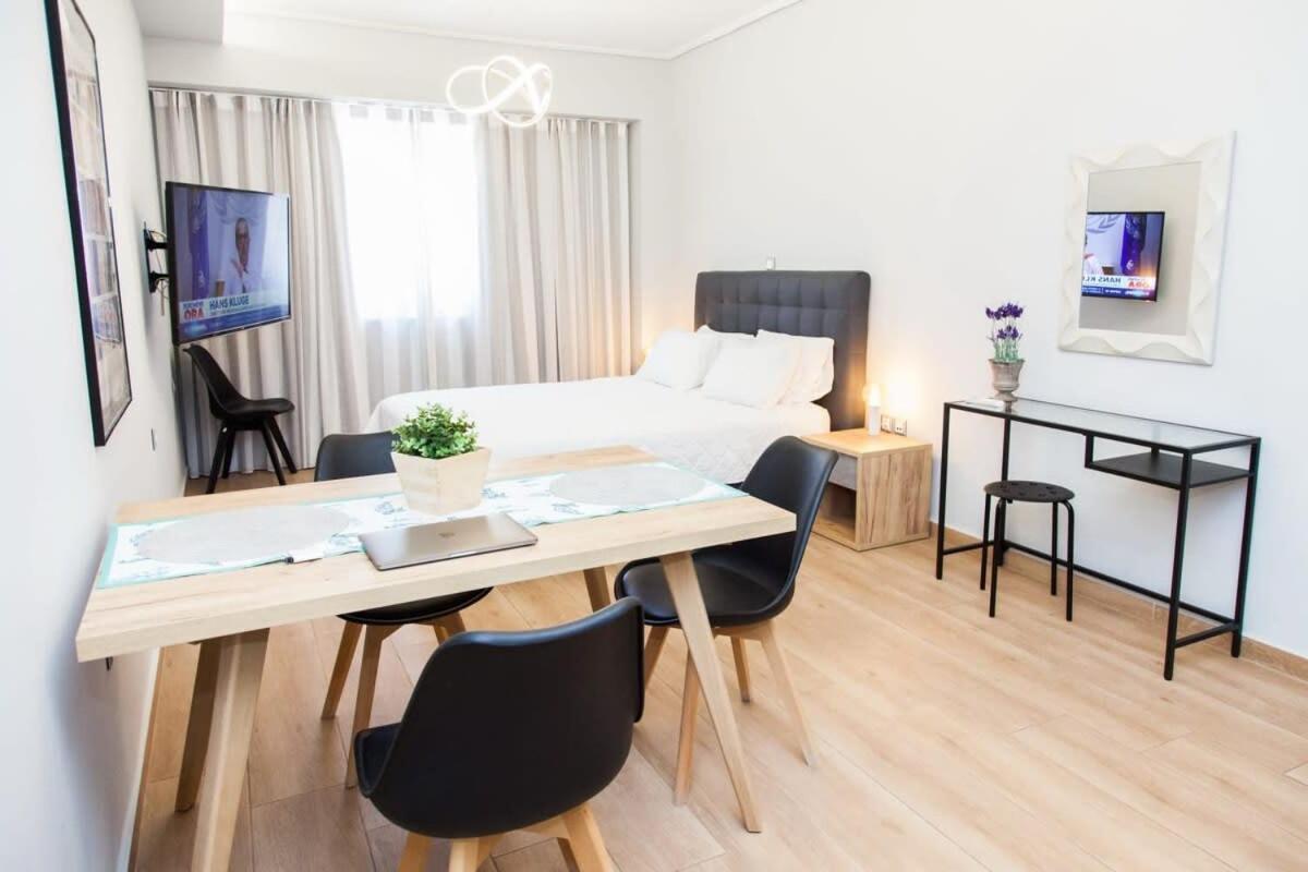 Contemporary And Chic Apartment In Central Atina Dış mekan fotoğraf